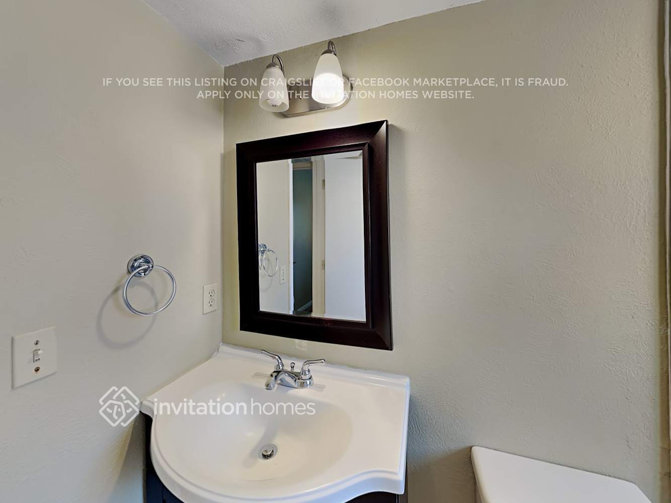 Building Photo - 4779 S Quintero Cir