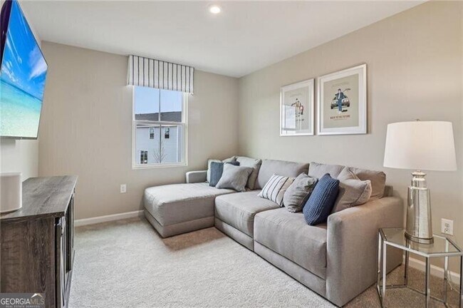 Building Photo - 6643 Red Oak Wy