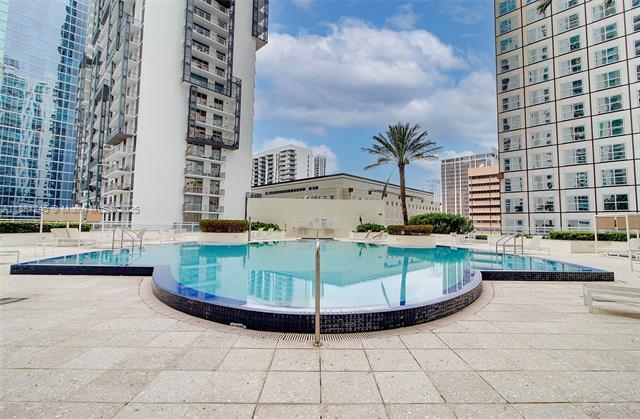 Building Photo - 300 S Biscayne Blvd