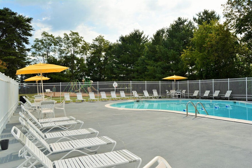 Windy Hill Key 5400 Bernard Dr Roanoke VA 24018 Apartment Finder