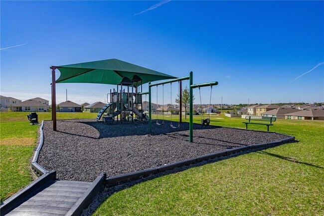 Building Photo - 1348 Hanoverian Dr