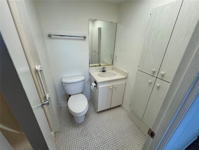 Building Photo - 232 St Augustine Ave