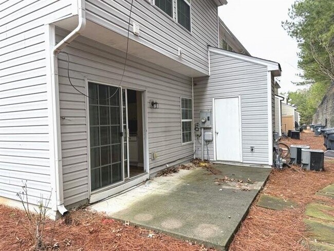 Building Photo - 940 Prestwyck Ct