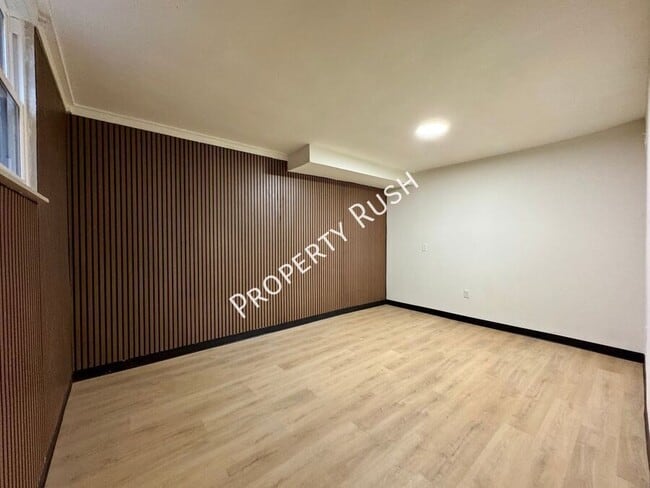 Building Photo - 3906 Forest Highland Cir