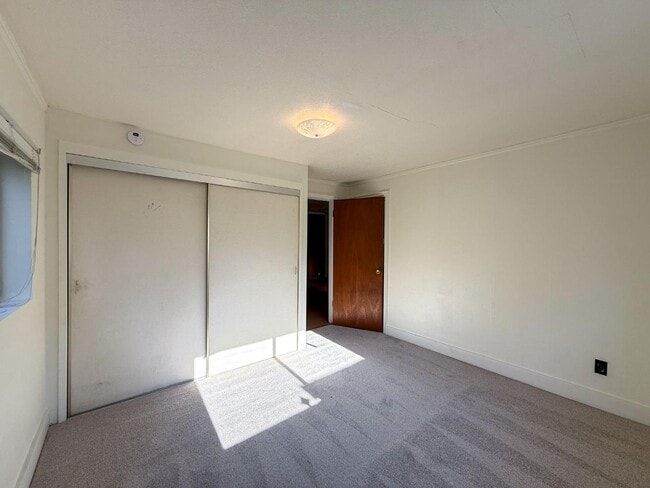 Building Photo - 3006 N Willis Blvd