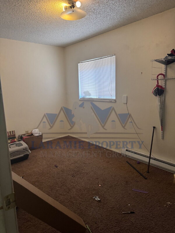 Building Photo - 714 Downey St