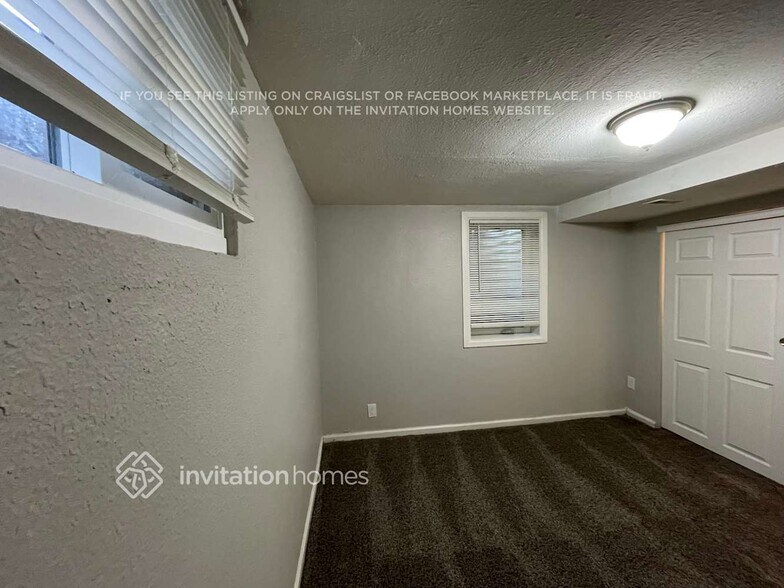 Building Photo - 6209 Brooks Dr