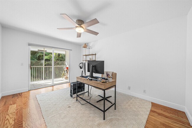 Building Photo - 2940 Florida Blvd