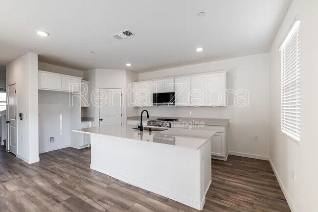 Building Photo - 4626 Sami Jo Dr