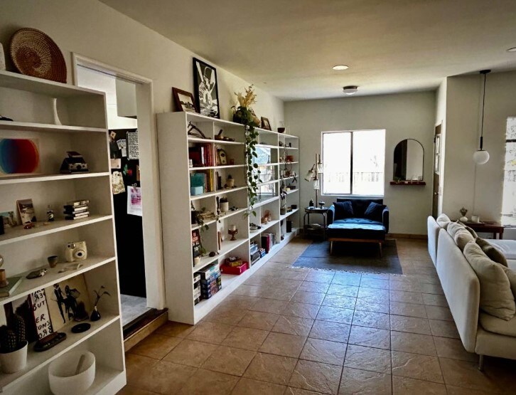 Building Photo - 157-33 25th Ave