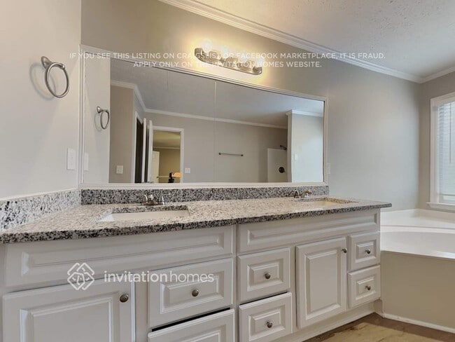 Building Photo - 68 Brookside Way