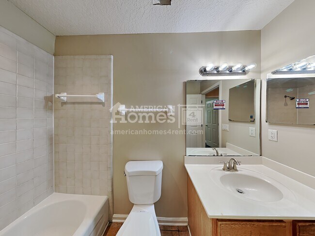 Building Photo - 10909 Acorn Park Court