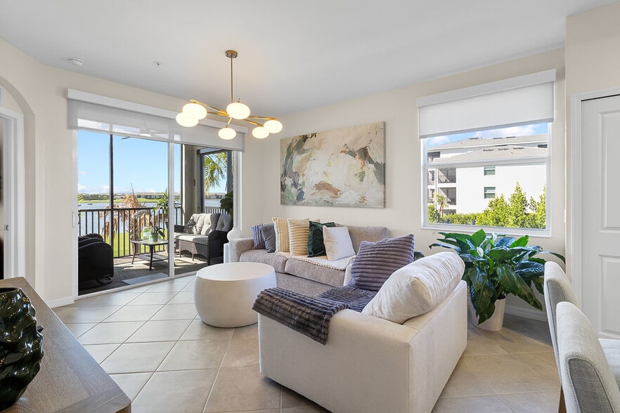 Building Photo - 5583 Double Eagle Cir