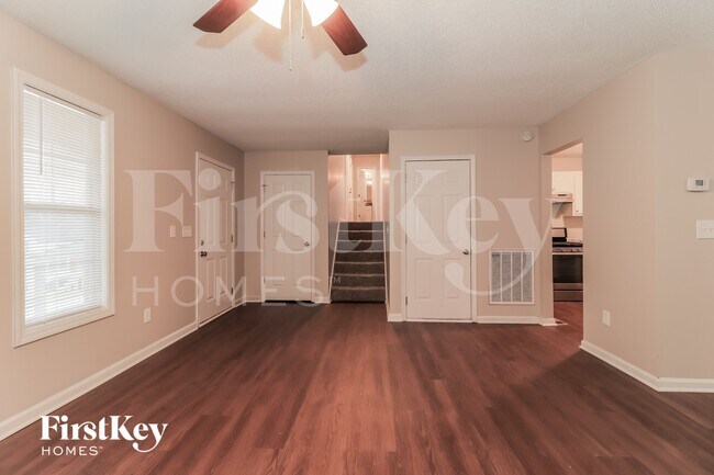 Building Photo - 100 Ivy Brook Dr