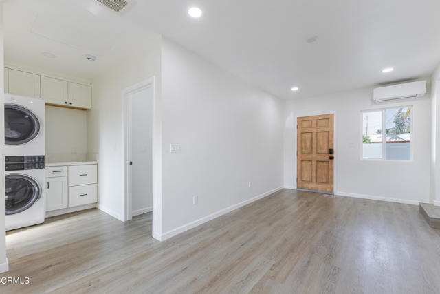 Building Photo - 11919 Ranchito St