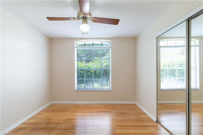 Building Photo - 687 Melville Ct