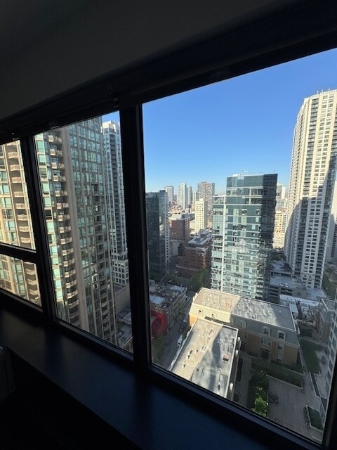 Building Photo - 30 E Huron St