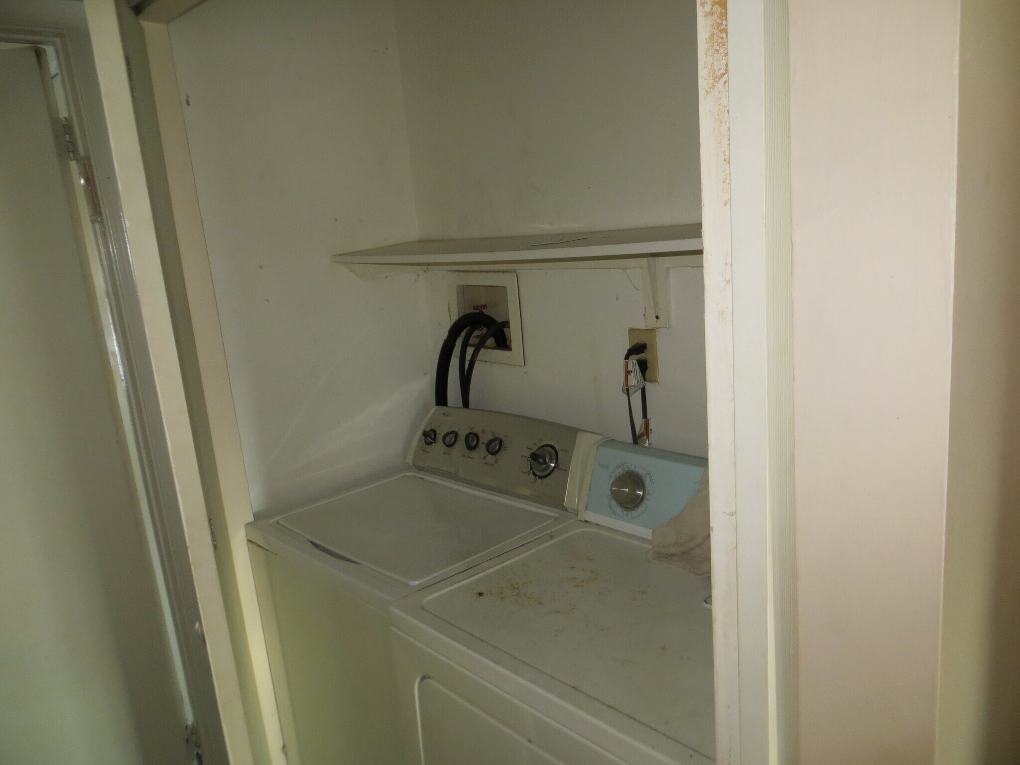 Building Photo - 64 Joda Dr