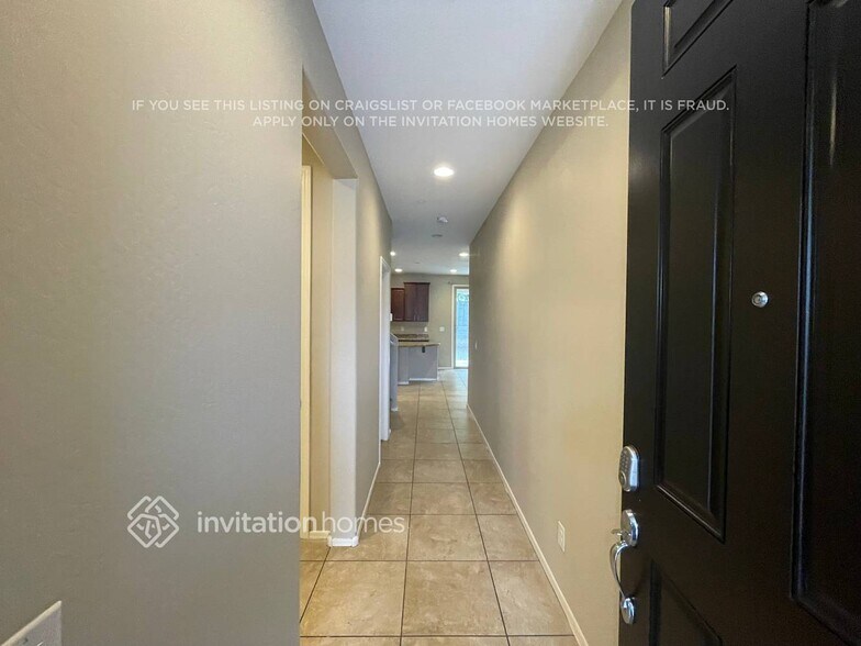 Building Photo - 21206 W Granada Rd