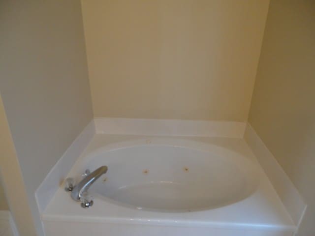 Building Photo - 705 Cattail Cir