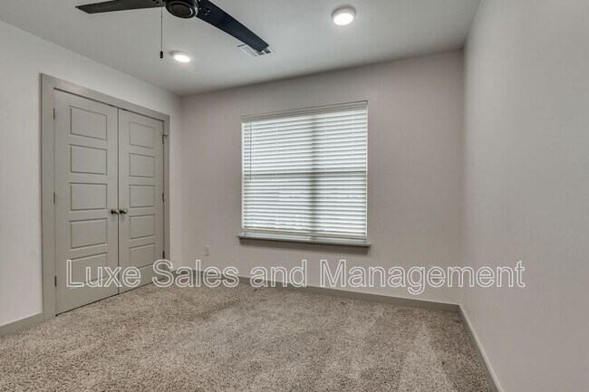 Building Photo - 13508 Vinita Dr