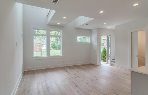 Living Area - 321 Garfield St