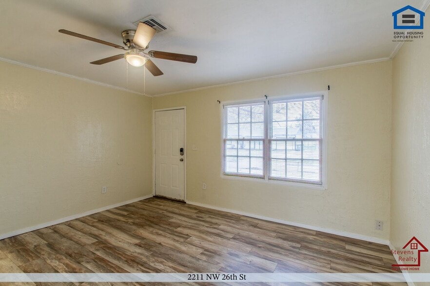 Building Photo - 2211 NW 26th St