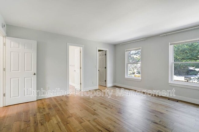 Building Photo - 6446 Pulpit Rock Dr