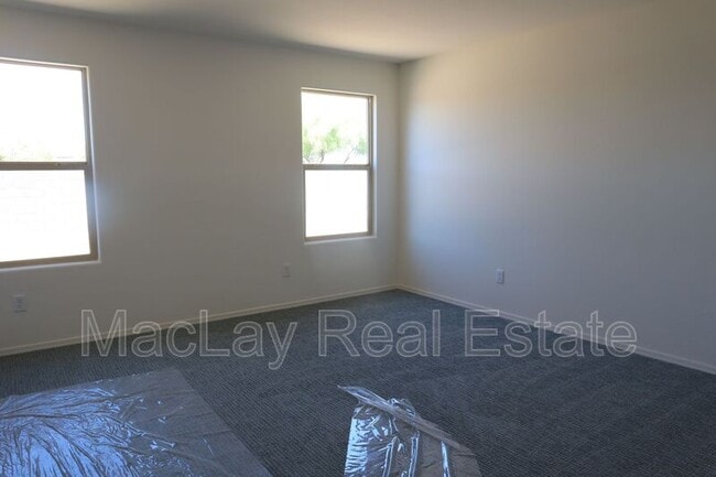 Building Photo - 2783 N Mulberry Pl