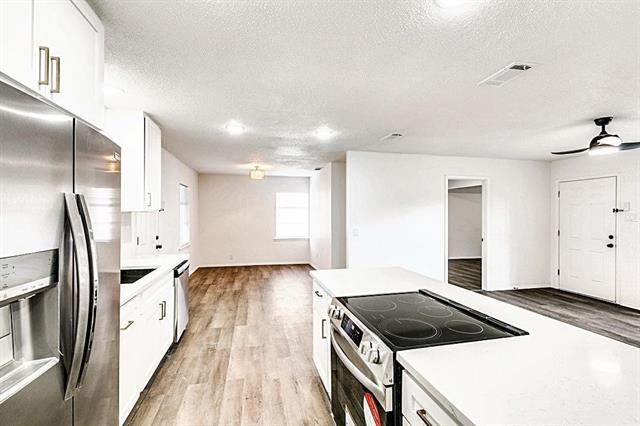 Building Photo - 2322 San Paula Ave