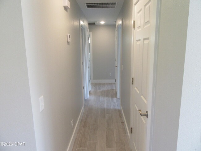 Building Photo - 2708 Amelia Ave