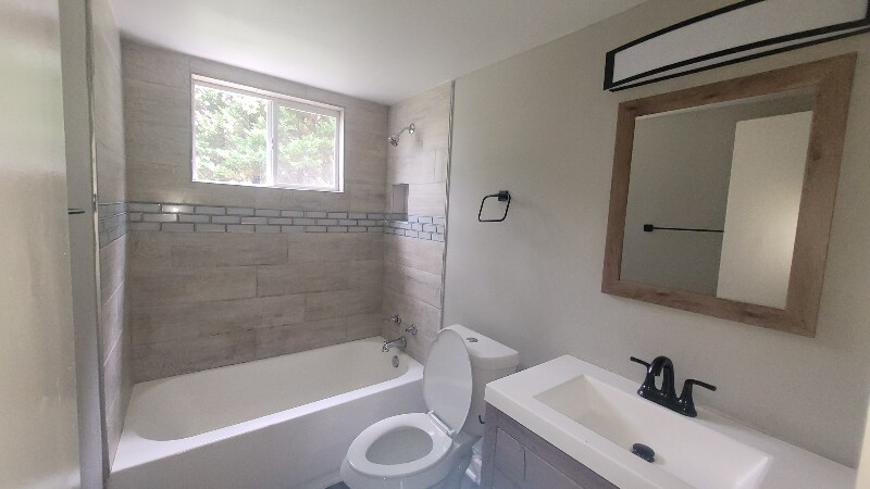 Building Photo - 393 Stone Mountain St