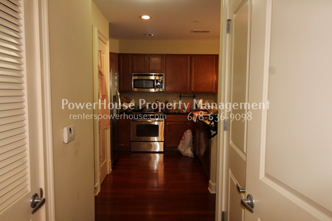 Building Photo - Sandy Springs 1BR, 1BA