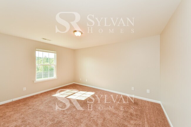 Building Photo - The Lifestyle You Deserve.