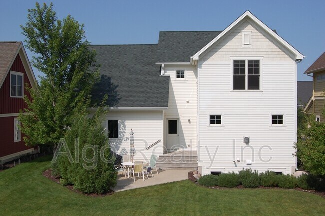 Building Photo - 15822 Drawstone Trail