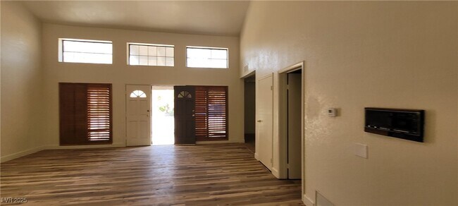 Building Photo - 7664 Angel Crest Cir