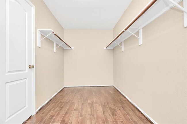 Building Photo - 5114 Blossombury Ct