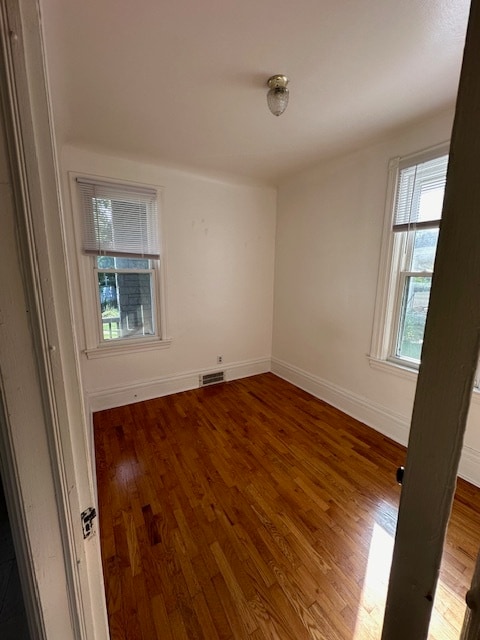 Building Photo - 215 Woodward St. #4