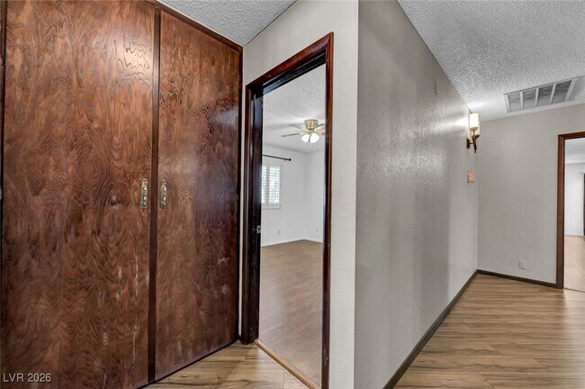 Building Photo - 6975 O'Bannon Dr