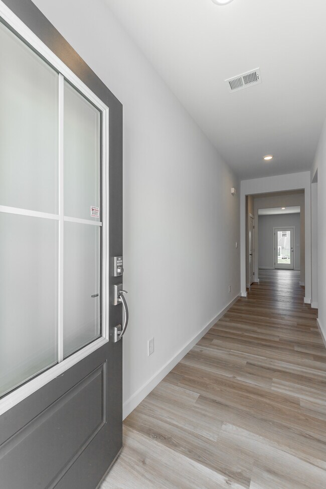 Building Photo - 8465 Mulberry Wy