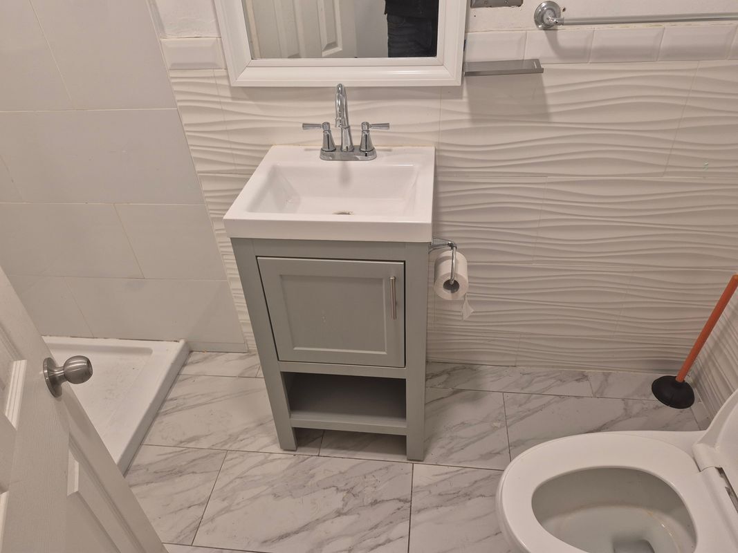 Building Photo - 330 New York Ave