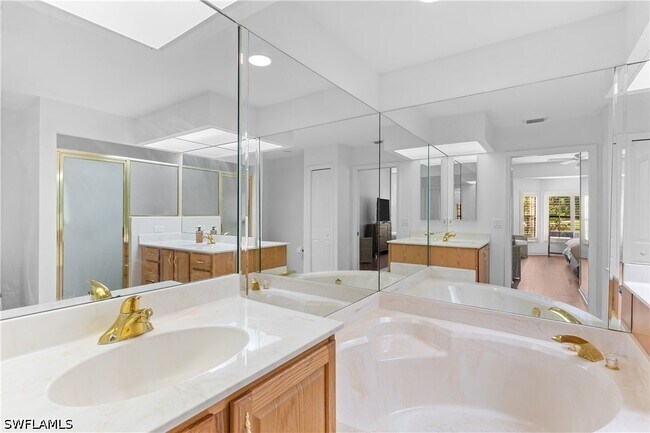 Building Photo - 5805 Grande Reserve Way