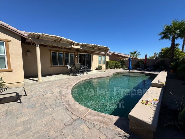 Building Photo - 74049 Kingston Ct W