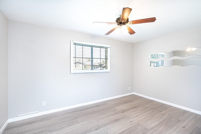 Building Photo - Greeat Single family home in Tempe! Close to ASU!