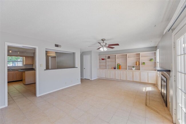 Building Photo - 1859 Coronado Hills Dr