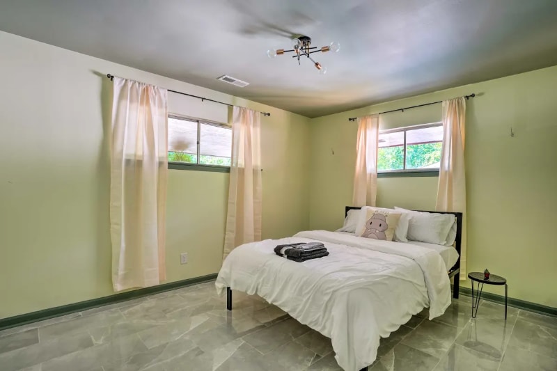 Building Photo - 797 Eileen Ln