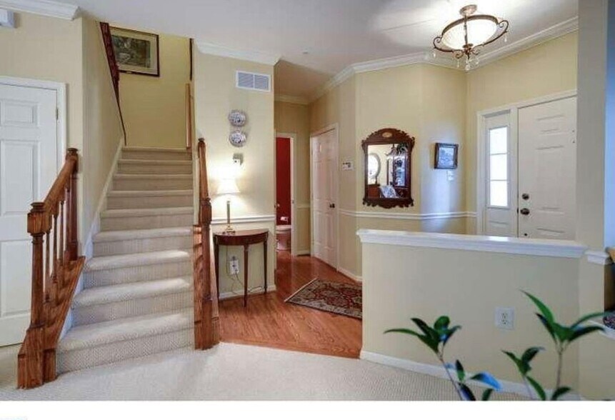 Building Photo - 36 Kennedy Dr