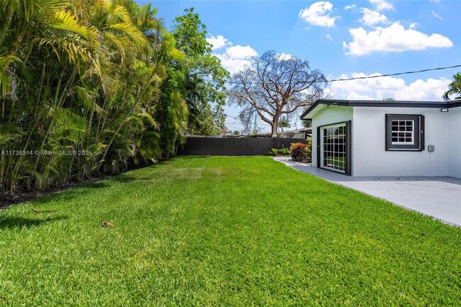 Building Photo - 11845 SW 190th Terrace