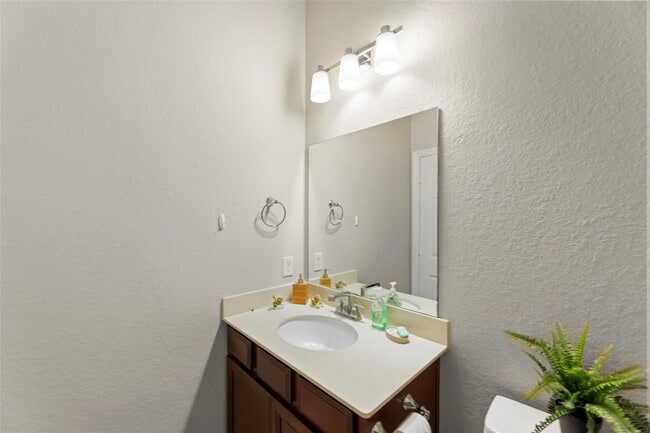 Building Photo - 11218 Puckett River Dr