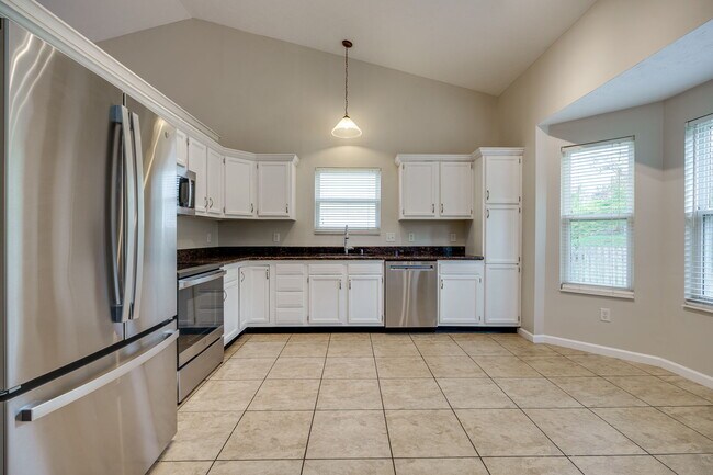 Building Photo - 3602 Winterwood Dr